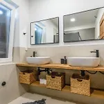 Dolina * Opuzen (Dubrovnik-Neretva)
